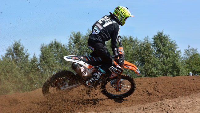 Shaun Simpson domina le qualifiche in Belgio