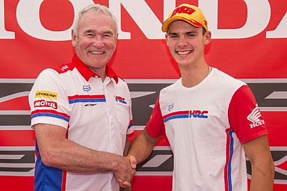 Tim Gajser e Honda HRC avanti insieme fino al 2020