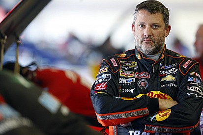 Wrongful death lawsuit against Tony Stewart moved to federal court