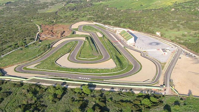 I Magliona mettono in vendita l'Autodromo di Sardegna