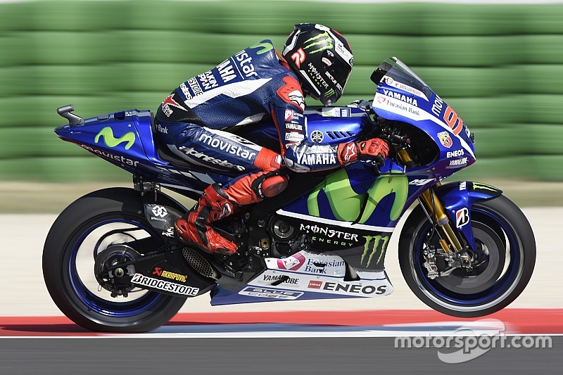 Lorenzo terminó el viernes al frente