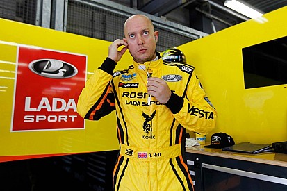 Un temblor asusta a los pilotos del WTCC
