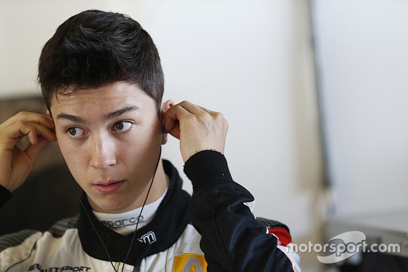 Jack Aitken conquista Gara 1 al Nurburgring