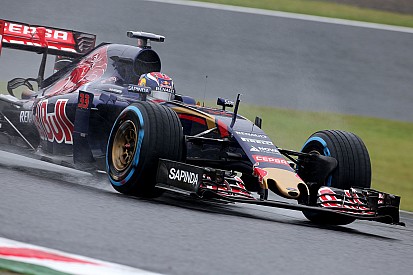 Verstappen está "muy ocupado" para sacar la licencia de conducir