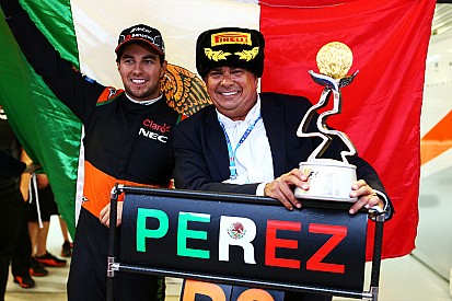 Checo expresa su felicidad en redes sociales
