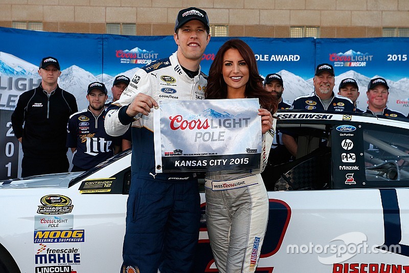 Brad Keselowski auf der Pole-Position in Kansas