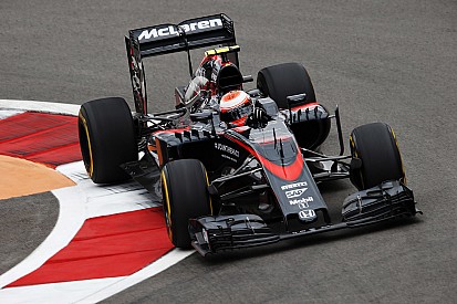Button - "J'espère qu'Alonso va m'écraser tout le week-end!"