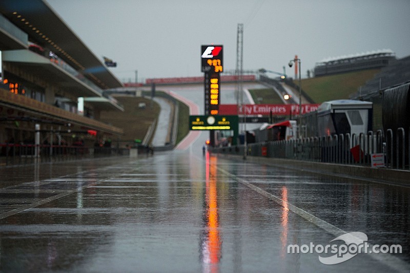 GP USA: Lewis Hamilton „schwimmt“ zur Trainingsbestzeit