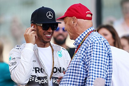 Lauda aplaude a Hamilton: "Él lo hará mejor"