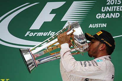 Hamilton se siente orgulloso de igualar a Senna