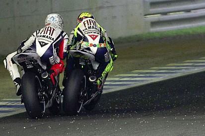 Stoner: "Dimenticato Valentino a Motegi con Lorenzo"
