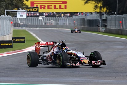 Max Verstappen lidera la primera práctica en México