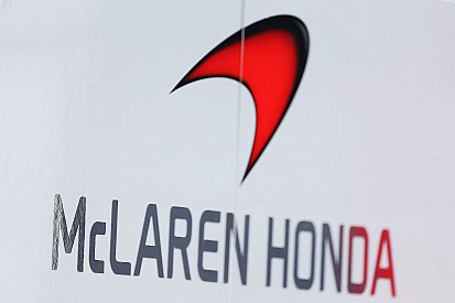 McLaren waarschuwt RBR: ‘Zijn geen charitatieve instelling’
