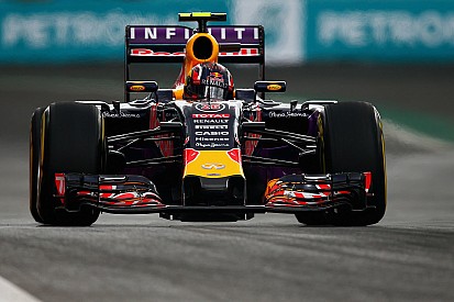 RBR op alles voorbereid: 'Vier versies van 2016-auto ontworpen'