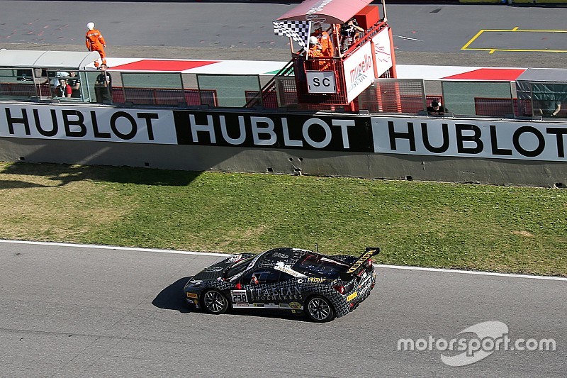 Gregory Romanelli dominiert zweites Rennen der Coppa Shell/Nordamerika