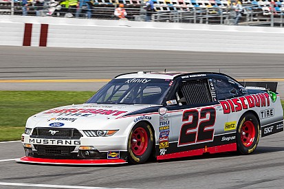 Keselowski vence no Texas; briga pelo título permanece