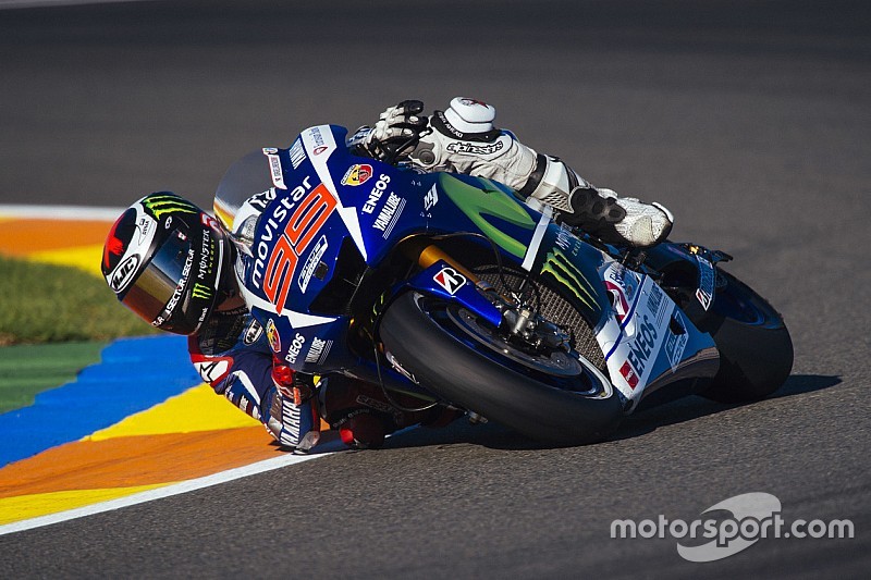 La rimonta di Vale non basta: il Mondiale è di Lorenzo