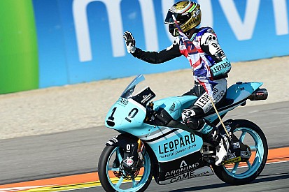 Course - Oliveira vainqueur, Danny Kent enfin titré!