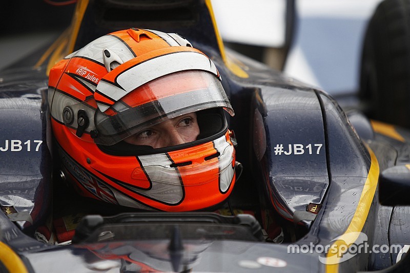 Alex Lynn en test avec Toyota à Bahreïn