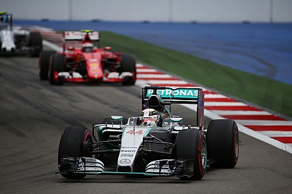 Боттас: Ferrari ещё не догнала Mercedes