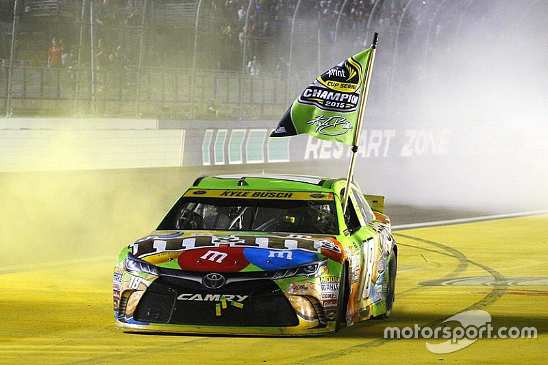 Fotostrecke: Der neue NASCAR-Champion Kyle Busch