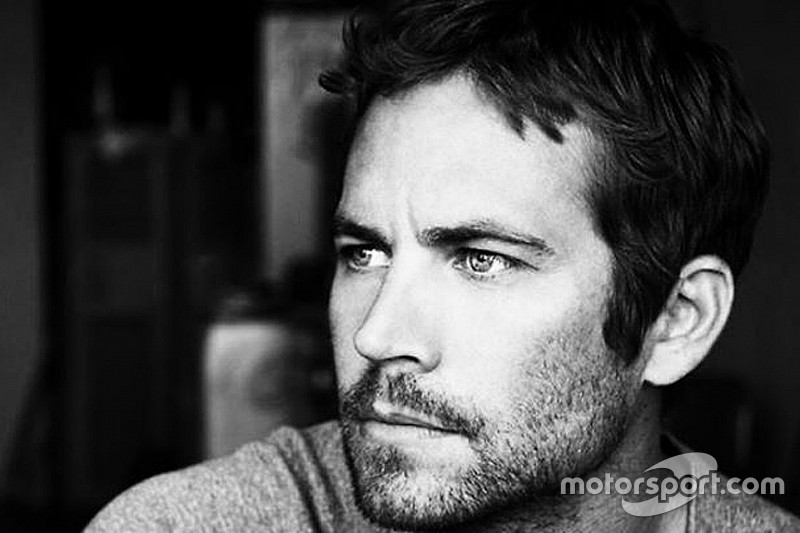 Ook vader overleden acteur Paul Walker sleept Porsche voor de rechter