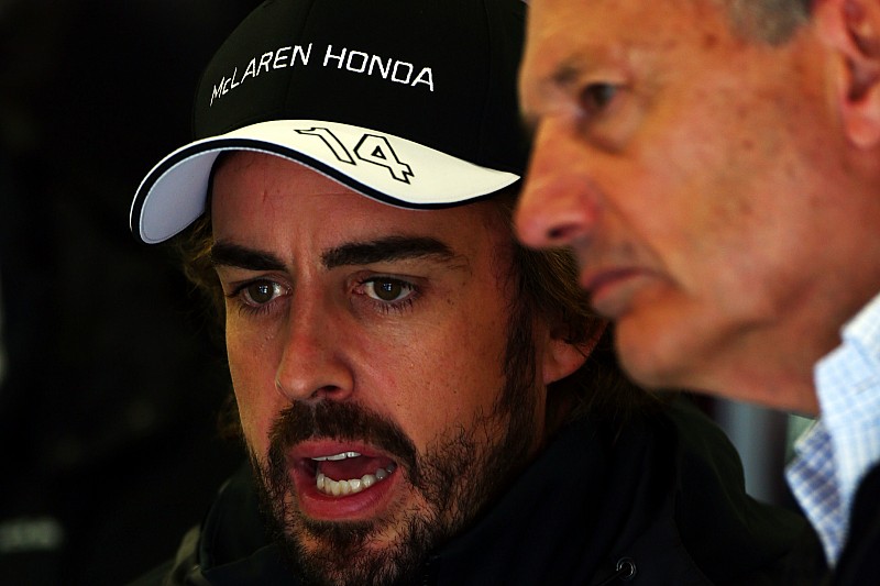 Alonso admite que habló de un año sabático como una idea