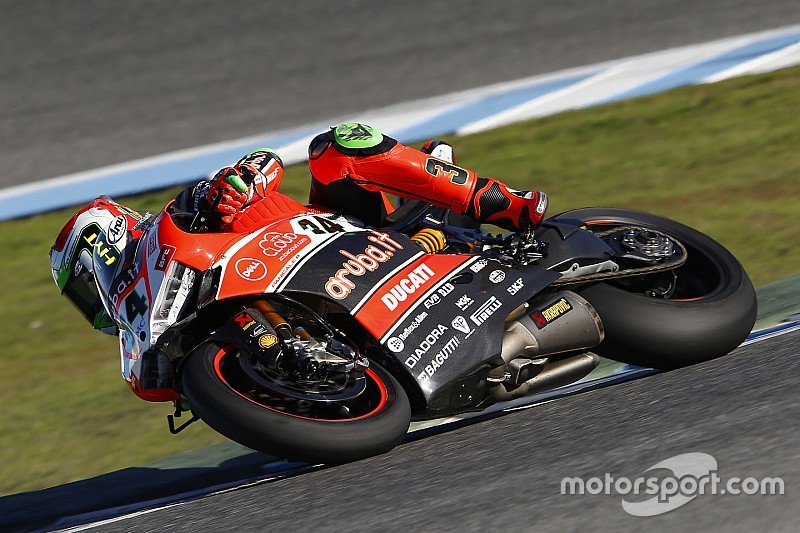 Ducati boucle ses essais 2015 avec Davies et Giugliano, de retour