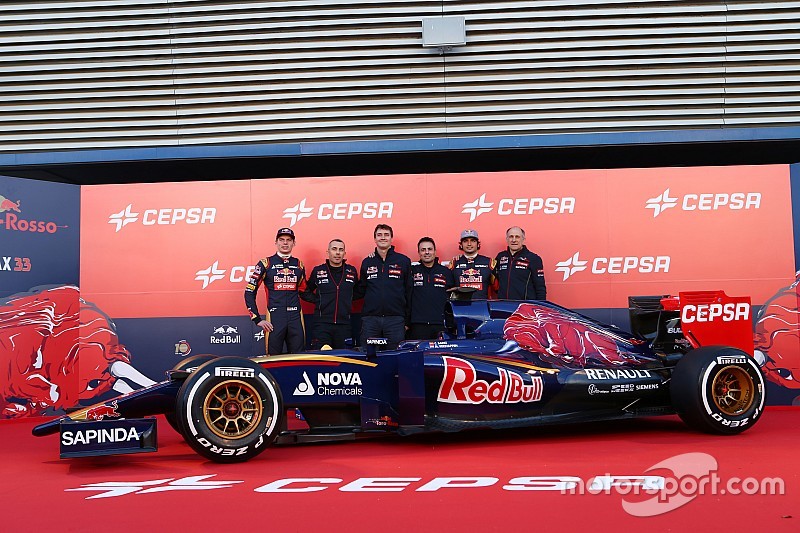 Ook de Toro Rosso STR10 valt in de prijzen
