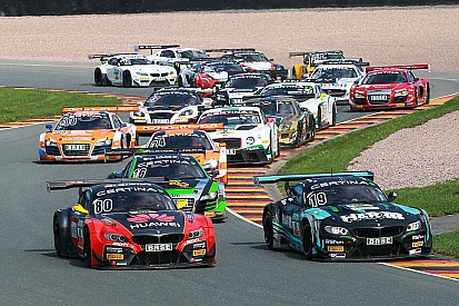 GT-Masters 2016 mit mindestens 28 Fahrzeugen
