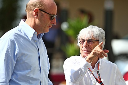 Экклстоун: Ferrari и Mercedes напоминают сиамских близнецов