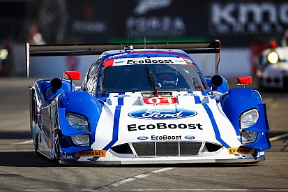Ford holt Andy Priaulx und Alex Wurz für 24-Stunden-Rennen in Daytona