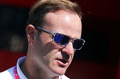 Rubens Barrichello keert terug op de kart