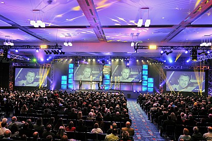 Nevada en Charlotte pospone la ceremonia del NASCAR Hall of Fame