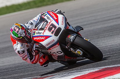 Petrucci manda, Baz asusta