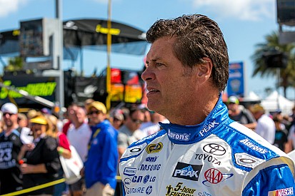 Michael Waltrip joins BK Racing for 29th Daytona 500