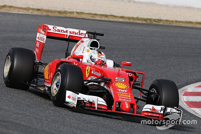 Vettel el más veloz, mientras Mercedes sumó vueltas