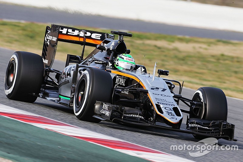 F1-test dag 3: Snelste tijd voor Hülkenberg, problemen bij Ferrari
