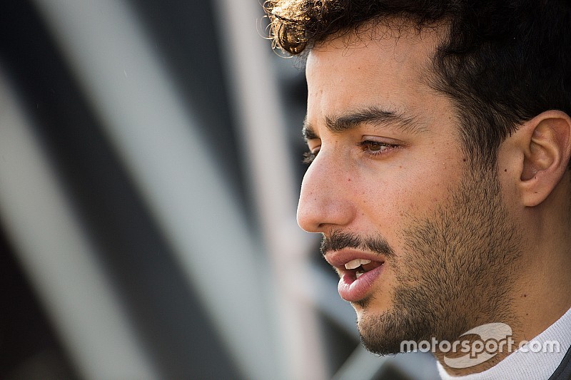 Ricciardo dice a Hulkenberg: