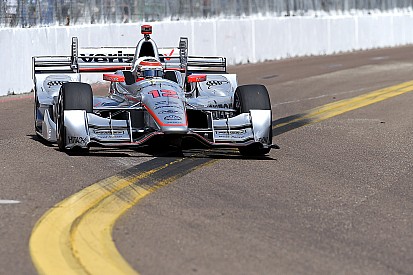 Power op pole, top-vier voor Penske