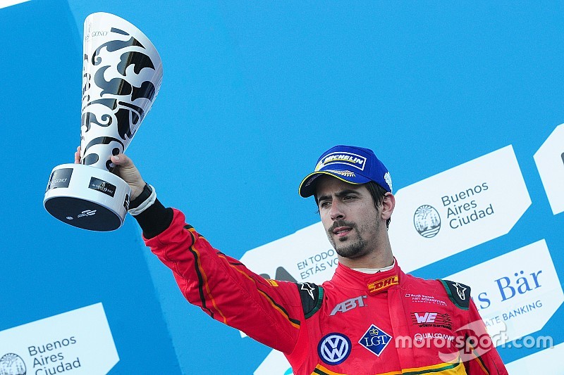 Ди Грасси выиграл и вышел в лидеры сезона