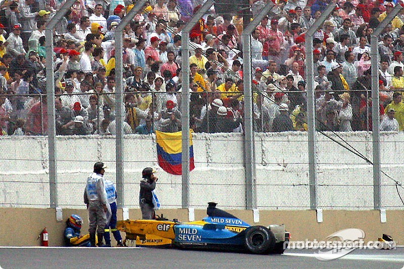 Retro - De crashes van Fernando Alonso