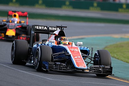 Верляйн призвал Manor разобраться с проблемами с резиной