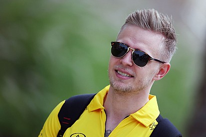 Magnussen é punido e larga dos pits no domingo
