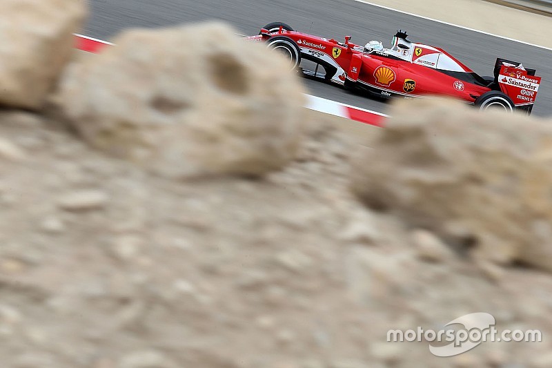 Ferrari neemt de leiding in laatste training, Vandoorne veertiende, Verstappen vijftiende