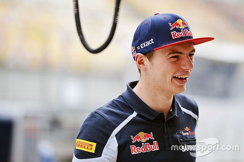 Verstappen blijft kalm over toekomst: “Eerst op dit jaar focussen”
