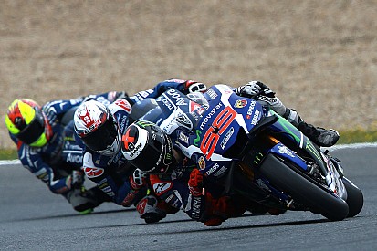 Lorenzo: “Valentino ha hecho una de sus mejores vueltas de siempre”