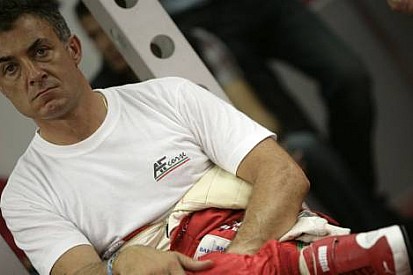 Alesi'den Grosjean'a moral destek