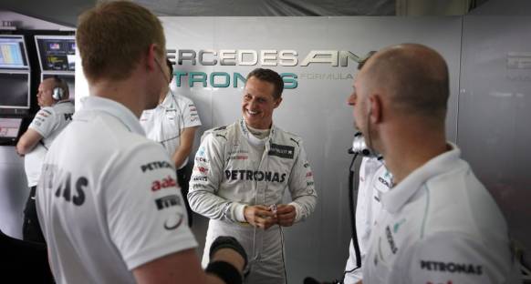 Schumi güçlü bir yarış çıkarmayı bekliyor