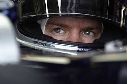 Vettel Senna'nın 91'deki yarışını hatırlattı